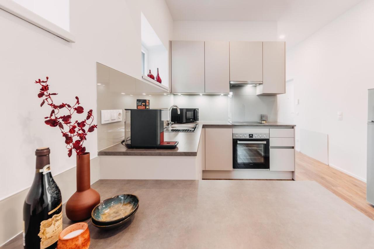 Appartement Wohnen Bahnstrasse 5 à Klagenfurt am Wörthersee Extérieur photo